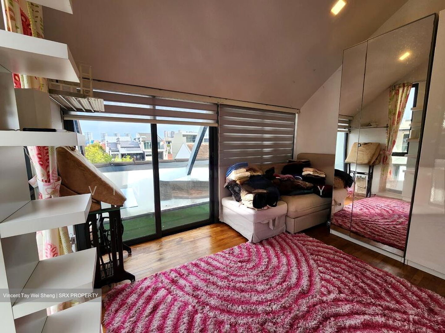 Opera Estate (D15), Terrace #503346701